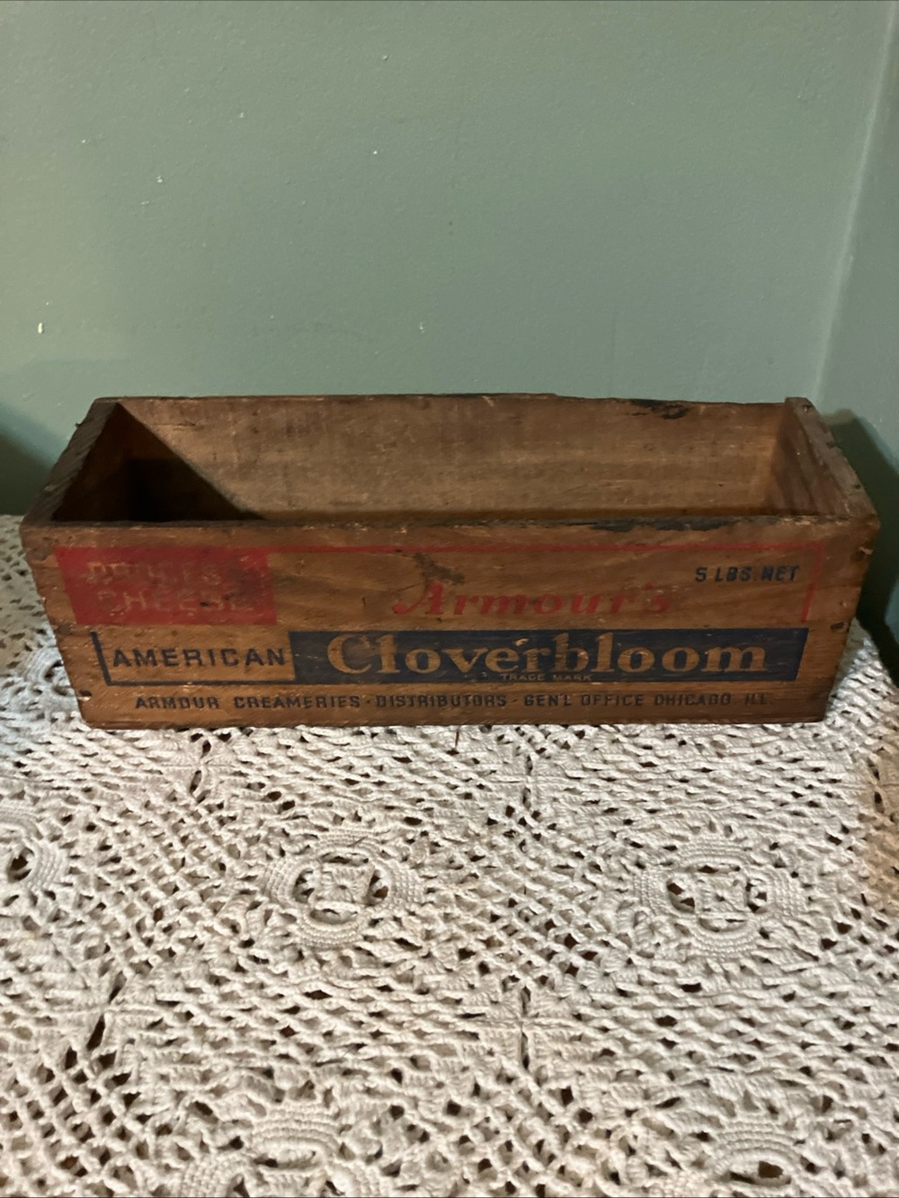 Vintage : Armour's Cloverbloom Wood Cheese Box - 5 lbs American Process Chicago